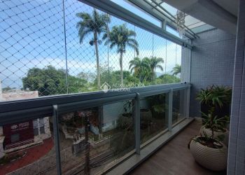 Apartamento no Bairro Agronômica em Florianópolis com 3 Dormitórios (2 suítes) - 454223
