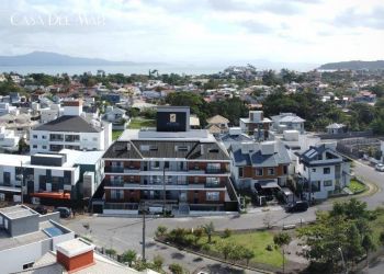 Apartamento no Bairro Cachoeira do Bom Jesus em Florianópolis com 2 Dormitórios (1 suíte) e 100.16 m² - AP0263