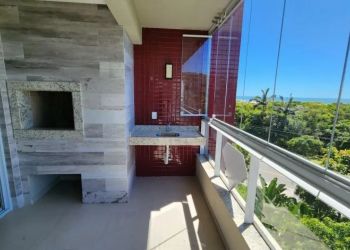 Apartamento no Bairro Campeche em Florianópolis com 3 Dormitórios (3 suítes) - 708009