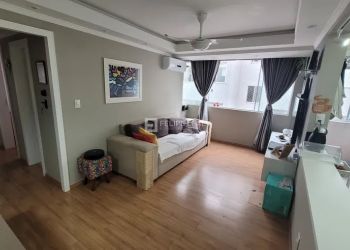 Apartamento no Bairro Capoeiras em Florianópolis com 2 Dormitórios e 60 m² - 21532