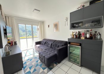 Apartamento no Bairro Carvoeira em Florianópolis com 2 Dormitórios - 476347