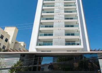 Apartamento no Bairro Centro em Florianópolis com 2 Dormitórios (2 suítes) e 112 m² - AP0850