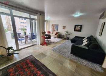 Apartamento no Bairro Centro em Florianópolis com 4 Dormitórios (4 suítes) e 342 m² - AP1222