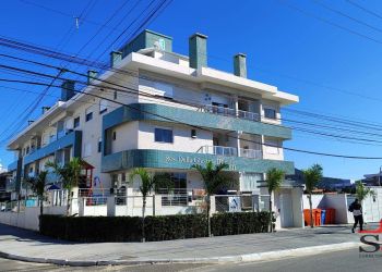 Apartamento no Bairro Ingleses em Florianópolis com 2 Dormitórios (2 suítes) e 79 m² - AD0050