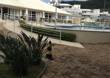 Apartamento no Bairro Ingleses em Florianópolis com 3 Dormitórios (2 suítes) e 110 m² - 376