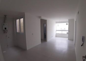 Apartamento no Bairro Ingleses em Florianópolis com 2 Dormitórios e 56 m² - AP1555