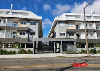 Apartamento no Bairro Ingleses em Florianópolis com 2 Dormitórios (1 suíte) e 64.9 m² - 123843