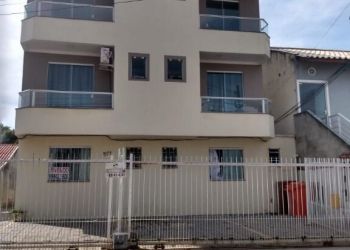 Apartamento no Bairro Ingleses em Florianópolis com 2 Dormitórios (1 suíte) e 66 m² - AP1323