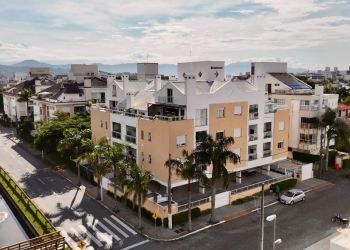Apartamento no Bairro Jurerê em Florianópolis com 1 Dormitórios e 54 m² - AP0920