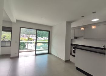 Apartamento no Bairro Monte Verde em Florianópolis com 2 Dormitórios (1 suíte) - A2242