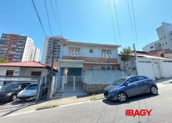 Casa no Bairro Centro em Florianópolis com 130 m² - 122230