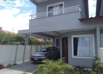 Casa no Bairro Ingleses em Florianópolis com 3 Dormitórios (2 suítes) - 16930