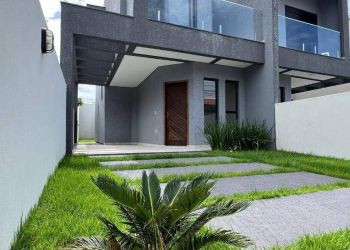 Casa no Bairro Ingleses em Florianópolis com 3 Dormitórios (2 suítes) e 125 m² - CA1106