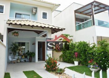 Casa no Bairro Ingleses em Florianópolis com 4 Dormitórios (2 suítes) e 91 m² - SO0191
