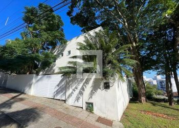 Casa no Bairro Itaguaçú em Florianópolis com 2 Dormitórios (2 suítes) e 208 m² - 4923