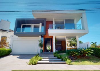 Casa no Bairro Jurerê Internacional em Florianópolis com 4 Dormitórios (4 suítes) e 349 m² - CA0271