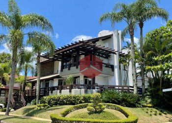 Casa no Bairro Jurerê Internacional em Florianópolis com 5 Dormitórios (5 suítes) e 550 m² - CA0708
