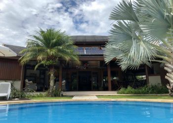 Casa no Bairro Jurerê Internacional em Florianópolis com 3 Dormitórios (3 suítes) e 243 m² - CA0040