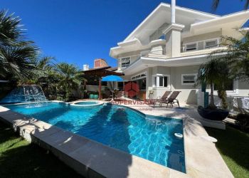 Casa no Bairro Jurerê Internacional em Florianópolis com 5 Dormitórios (5 suítes) e 416 m² - CA1080
