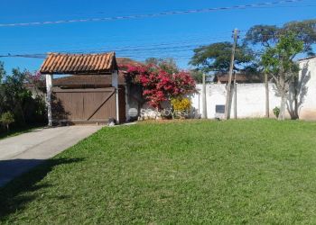 Casa no Bairro Rio Vermelho em Florianópolis com 2 Dormitórios (1 suíte) - 17991