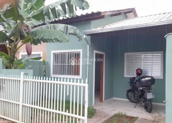 Casa no Bairro Rio Vermelho em Florianópolis com 2 Dormitórios - 471479