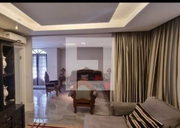 Casa no Bairro Trindade em Florianópolis com 6 Dormitórios (6 suítes) e 460 m² - 4592