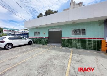 Loja no Bairro Estreito em Florianópolis com 35 m² - 96654