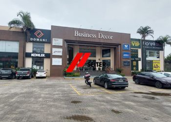 Loja no Bairro Saco Grande I em Florianópolis com 437.47 m² - LJ00075L