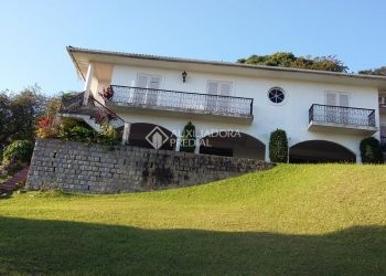 Terreno no Bairro Carvoeira em Florianópolis com 7575.81 m² - 464841
