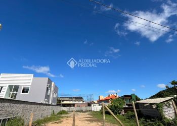 Terreno no Bairro Rio Tavares em Florianópolis com 468.13 m² - 708629