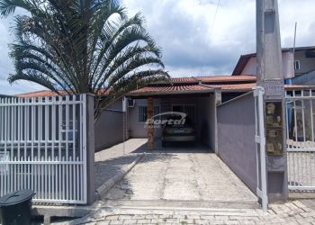 Casa no Bairro Barracão em Gaspar com 2 Dormitórios e 57 m² - 35717962