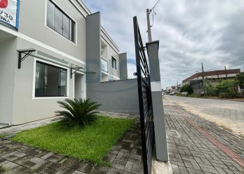 Casa no Bairro Figueira em Gaspar com 3 Dormitórios (1 suíte) e 110 m² - CA00076V