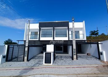 Casa no Bairro Margem Esquerda em Gaspar com 2 Dormitórios e 90 m² - 35717244