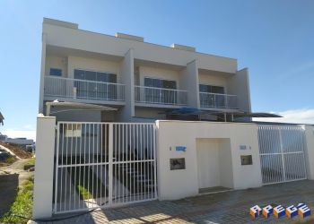 Casa no Bairro Santa Terezinha em Gaspar com 2 Dormitórios (2 suítes) e 90 m² - 4040828