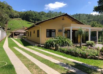 Imóvel Rural no Bairro Belchior em Gaspar com 51157.07 m² - 35715087