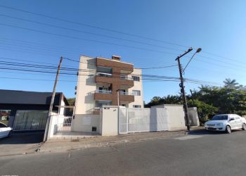 Apartamento no Bairro Carijós em Indaial com 2 Dormitórios (1 suíte) - A191