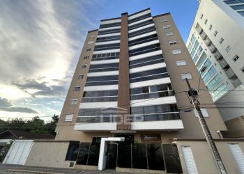 Apartamento no Bairro Centro em Indaial com 3 Dormitórios (3 suítes) e 149.55 m² - 6012