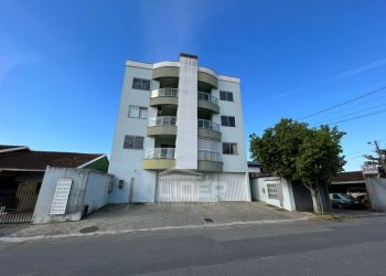 Apartamento no Bairro Tapajós em Indaial com 2 Dormitórios (1 suíte) e 65.88 m² - 5589