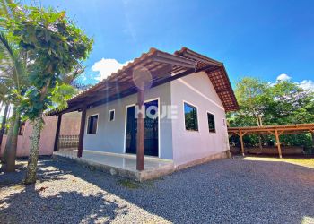 Casa no Bairro Carijós em Indaial com 3 Dormitórios (1 suíte) e 152.05 m² - CA0351_HOJE