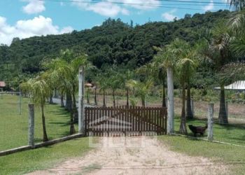 Imóvel Rural no Bairro Warnow em Indaial com 6000 m² - 5382
