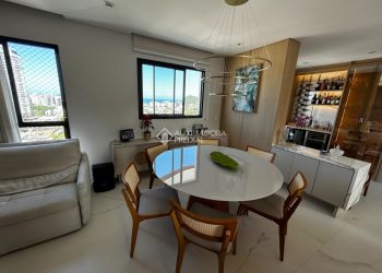 Apartamento no Bairro Santa Clara em Itajaí com 3 Dormitórios (1 suíte) - 459285