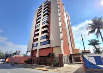 Apartamento no Bairro América em Joinville com 2 Dormitórios (1 suíte) e 117 m² - 10590.001