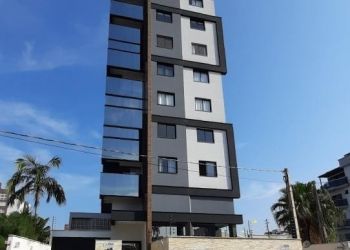 Apartamento no Bairro América em Joinville com 3 Dormitórios (1 suíte) e 73 m² - KA640