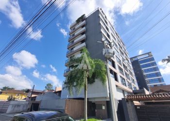 Apartamento no Bairro América em Joinville com 3 Dormitórios (1 suíte) e 90 m² - 04652.002