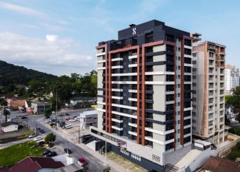 Apartamento no Bairro Anita Garibaldi em Joinville com 2 Dormitórios (1 suíte) e 63 m² - LG2237