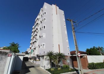 Apartamento no Bairro Anita Garibaldi em Joinville com 3 Dormitórios (1 suíte) e 90 m² - 2321