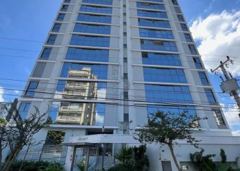 Apartamento no Bairro Atiradores em Joinville com 3 Dormitórios (3 suítes) e 153 m² - LG9137