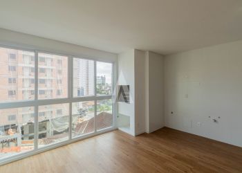 Apartamento no Bairro Centro em Joinville com 1 Dormitórios (1 suíte) - 26364