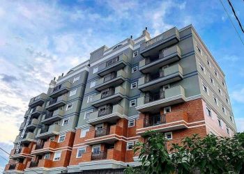 Apartamento no Bairro Costa e Silva em Joinville com 3 Dormitórios (1 suíte) e 118 m² - LG8717