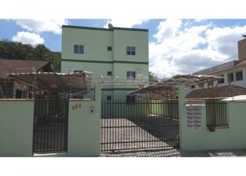 Apartamento no Bairro Costa e Silva em Joinville com 1 Dormitórios - 75